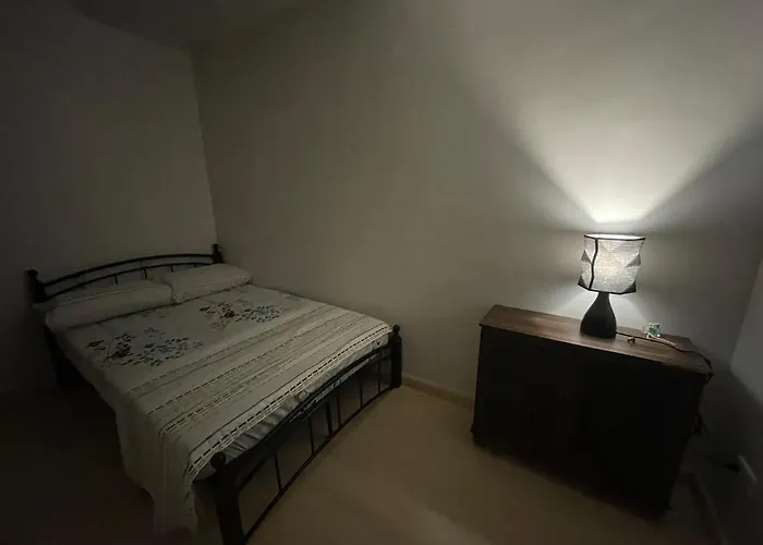 Bed & Breakfast Ama Tower Residences Manila